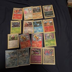 38 Pokemon Cards